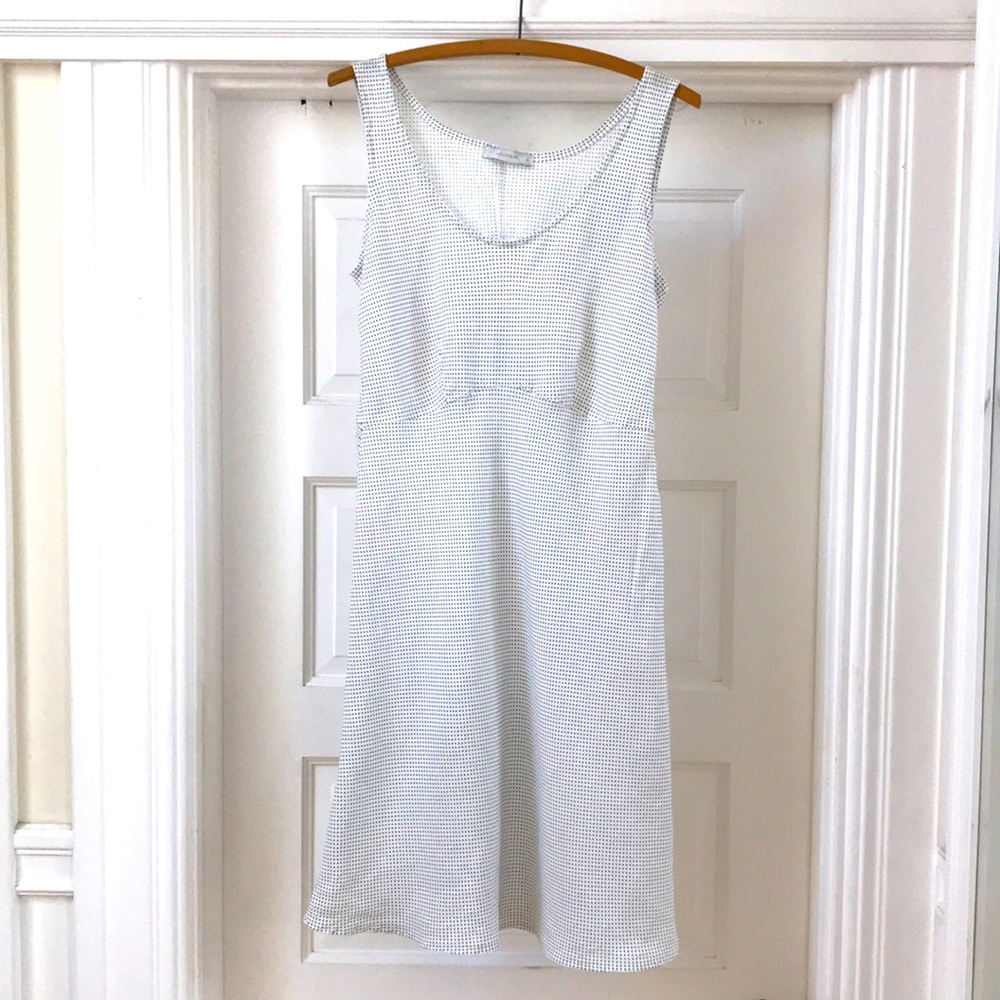 Cut Loose size Small linen sleeveless dress. Tiny black polka dots on white. EUC